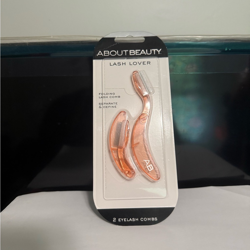 About Beauty (2) Lash Lover Eyelash Combs